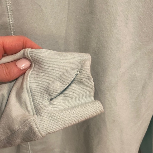 All in Motion Light Green Women's Crew Neck Sweatshirt - Picture 5 of 5